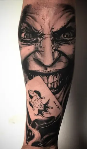 Panteon Tattoo - studio tatuażu, salon tatuażu